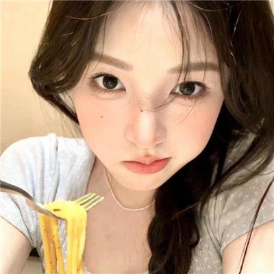 三个扑火的少年